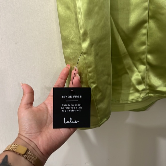 NWT Sexy Lime Green Satin Mini - Picture 8 of 8